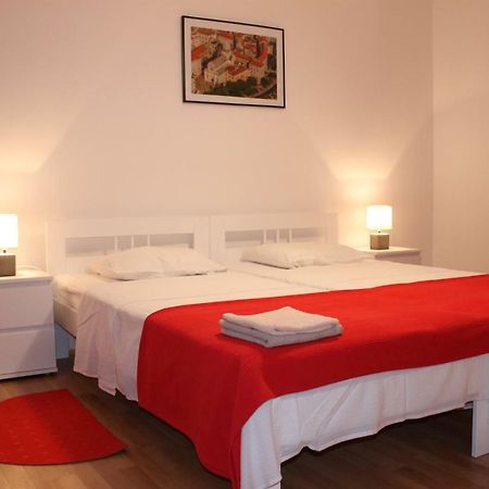 שיבניק Illy City Centre Apartment מראה חיצוני תמונה