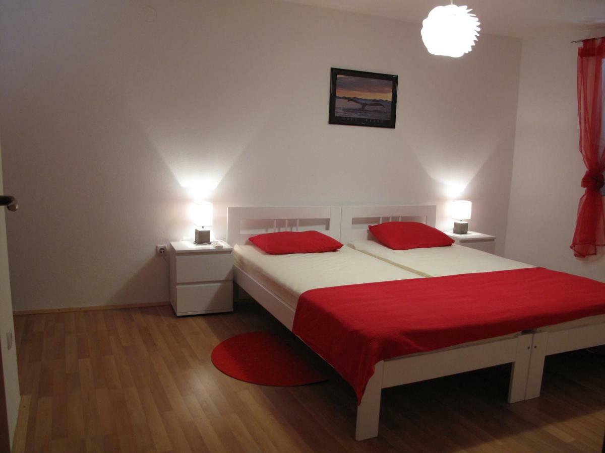שיבניק Illy City Centre Apartment מראה חיצוני תמונה