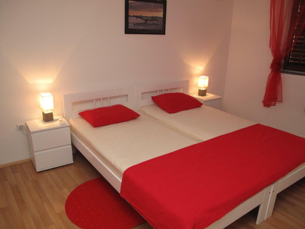 שיבניק Illy City Centre Apartment מראה חיצוני תמונה