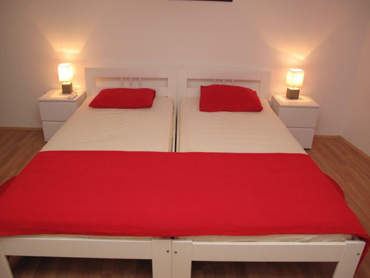 שיבניק Illy City Centre Apartment מראה חיצוני תמונה
